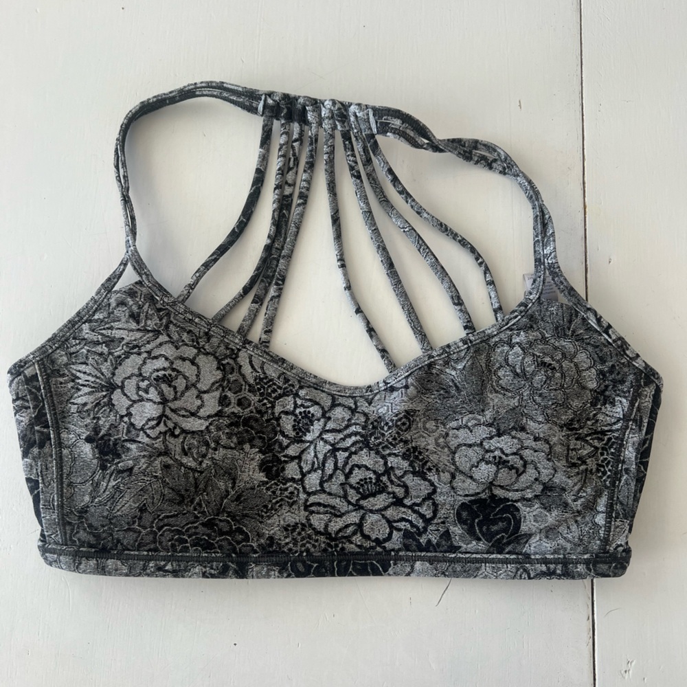 Lululemon Athletica Black and Gray Strappy Bralette